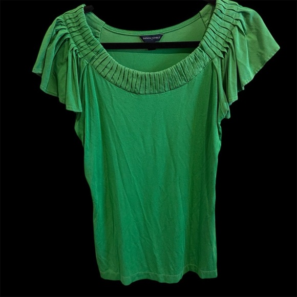 Banana Republic Green Pleated Top - Picture 3 of 5